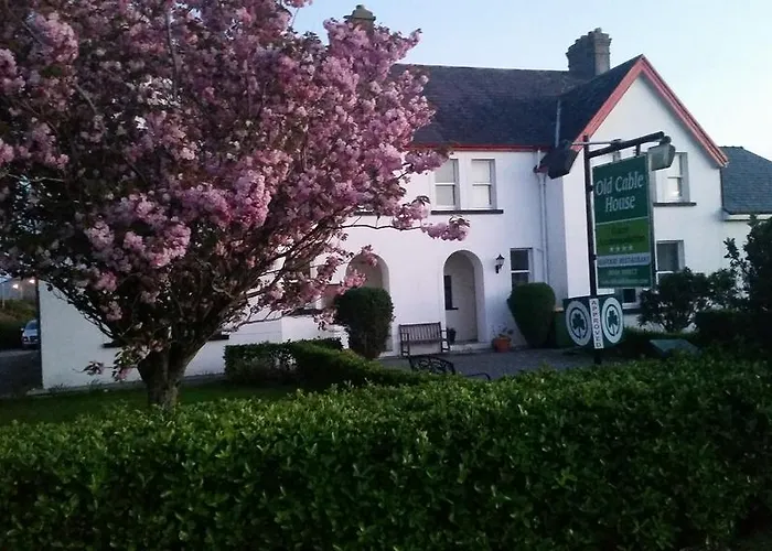 The Old Cable Historic House & Seafood Restaurant