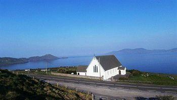 Guest house The Old Cable Historic House & Seafood Restaurant Waterville
