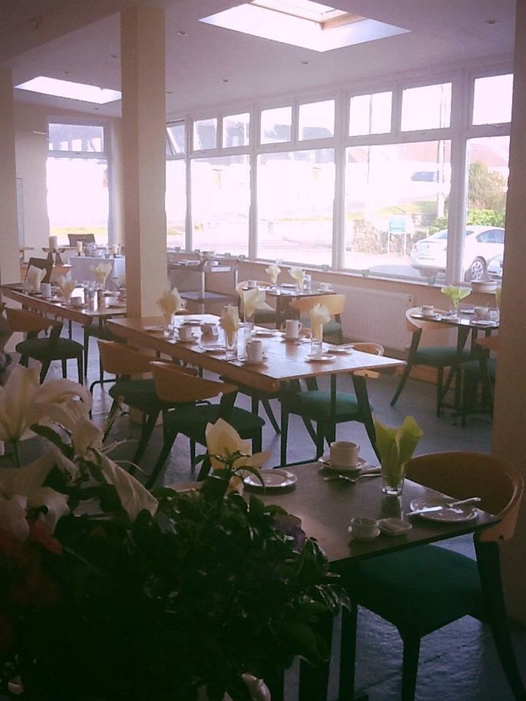 The Old Cable Historic House & Seafood Restaurant Guest house Waterville
